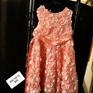 Girls dresses size 10/12